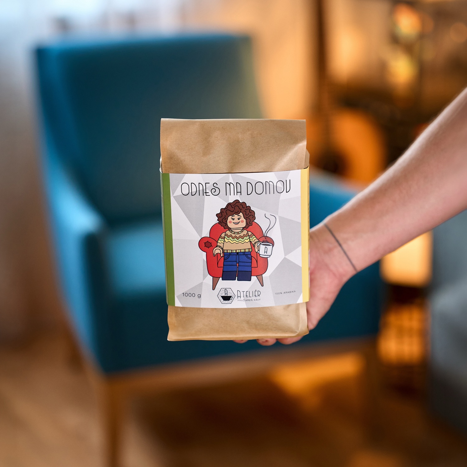 Atelierkava odnes ma domov